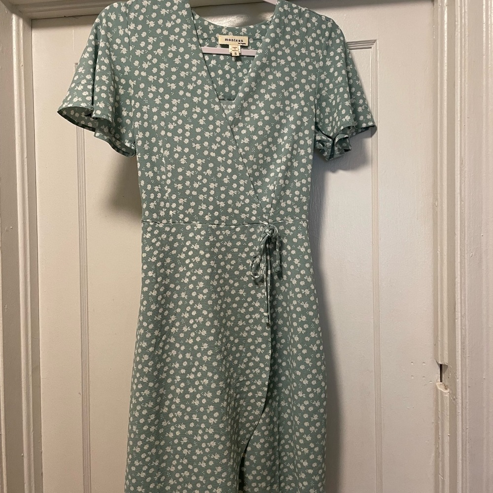 Monteau Floral Tie Dress Size Small